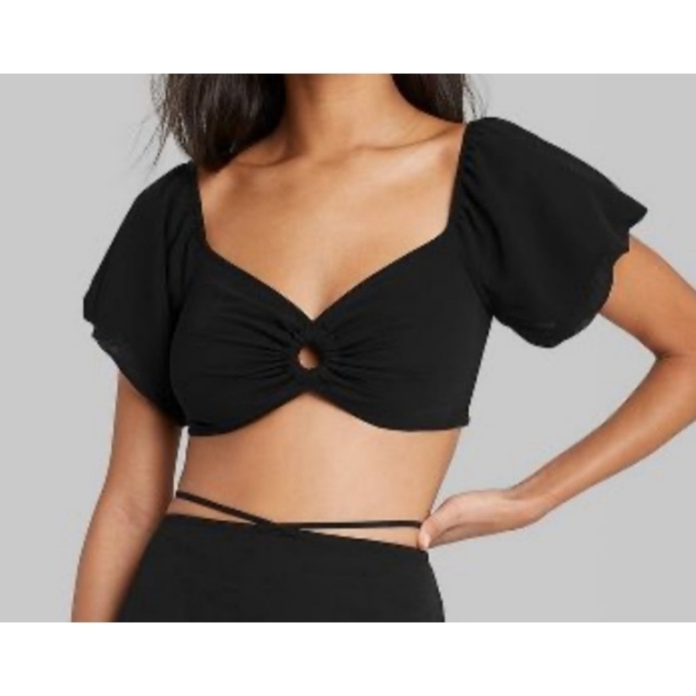 NEW Wild Fable Puff Short Sleeve Sweetheart Neck Crop Top